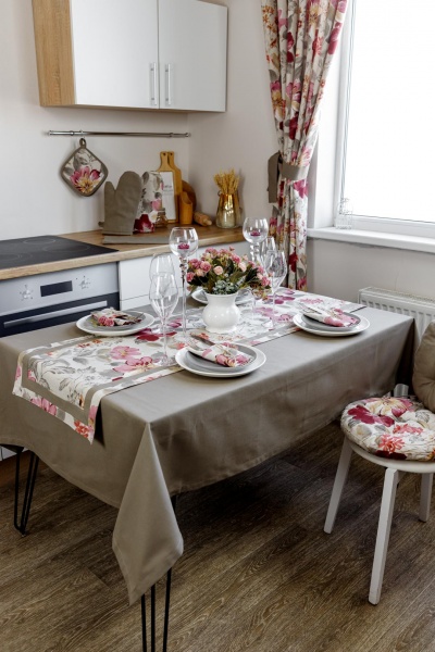 Скатерть Цветок однотон серый 133x180 см La Nuit 