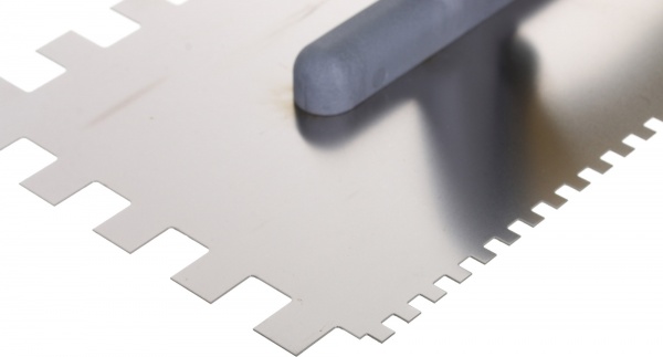 Гладилка зубчаста BauGut 270x130 мм зуб 4 та 12 мм BT-902-42-00