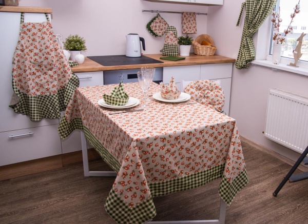 Скатерть Lucy Оранжевый цветок 133x180 см оранжевый La Nuit 