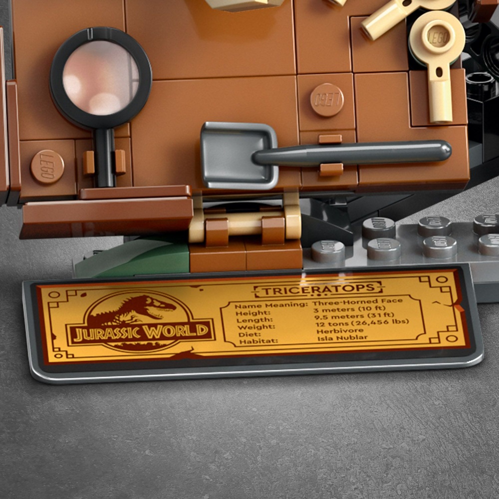 Конструктор LEGO Jurassic World Окаменелости динозавров: череп трицератопса 76969