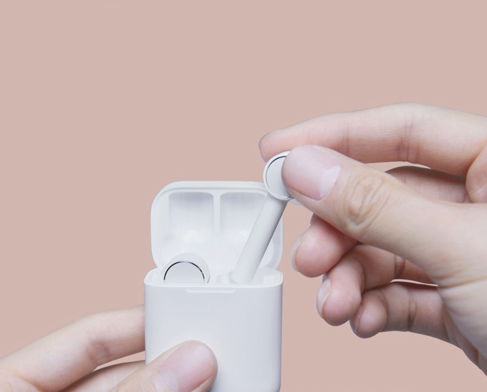 xiaomi-air-mi-true-wireless-earphones-008.jpg xiaomi-air-mi-true-wireless-earphones-008.jpg