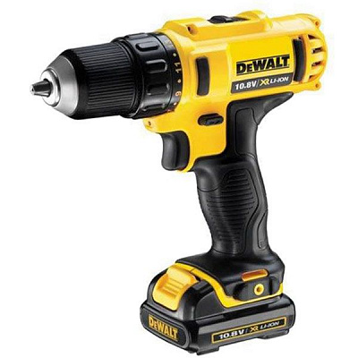Шуруповерт аккумуляторный DeWalt DCD710C2
