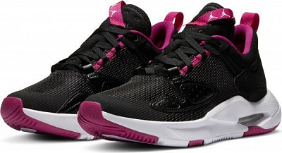 Кросівки Nike WMNS JORDAN AIR CADENCE CV1761-015 р.US 7,5 чорний