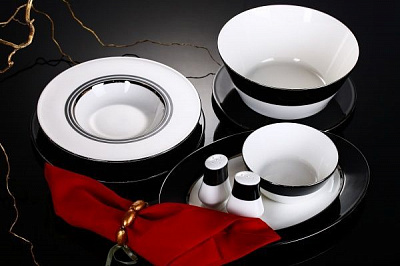 Сервіз столовий Chambery Black 28 предметів на 6 персон Narumi