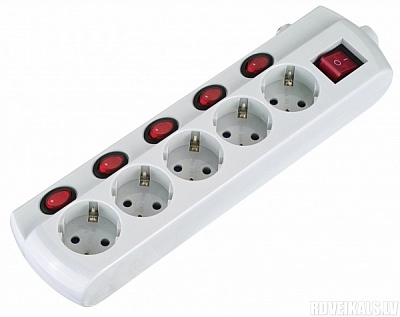 Удлинитель Electraline 3х1 с заземлением 5 гн. белый 1,5 м 62502 