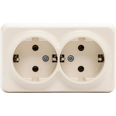 Розетка Gunsan Misya двойная с заземлением кремовая