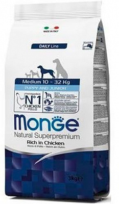 Корм Monge Dog Medium Adult для дорослих собак середніх порід зі смаком курки та рису 3 кг