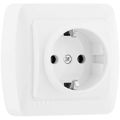 Розетка із заземленням Lezard Demet 16 А 250 В без шторок білий 711-0200-122