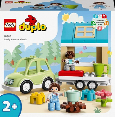 Конструктор LEGO DUPLO Сімейний будинок на колесах 10986