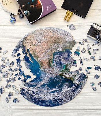 Пазл деревянный Земля 30 см PuzzleUp 