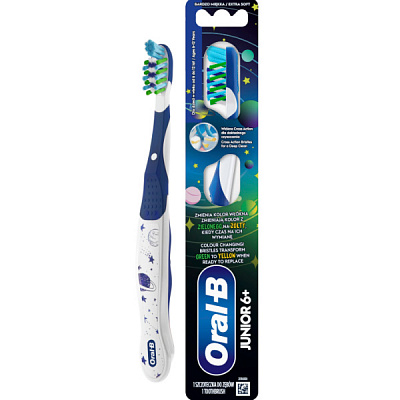 Детская зубная щетка Oral-B Junior 6-12 лет мягкая 1 шт.