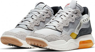 Кросівки Nike Jordan MA2 CV8122-002 р.US 9,5 сірий