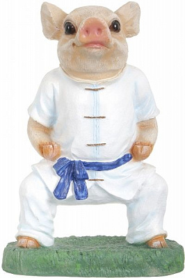 Фігурка садова Свинка Каратист