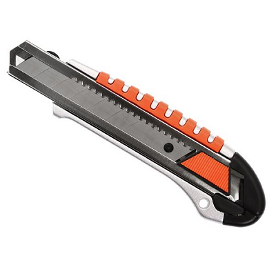 Ніж сегментний Montero  XD-867-25