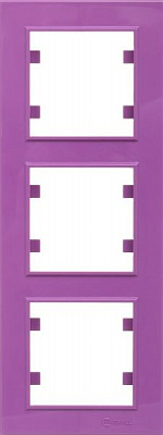 Рамка трехместная Makel Karea вертикальная сиреневый