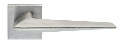 Ручка на розетці Ilavio 2386 без замикання матовий хром