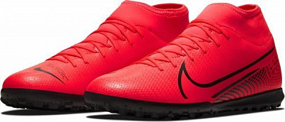 Бутси Nike SUPERFLY 7 CLUB TF AT7980-606 р. US 7,5 чорний