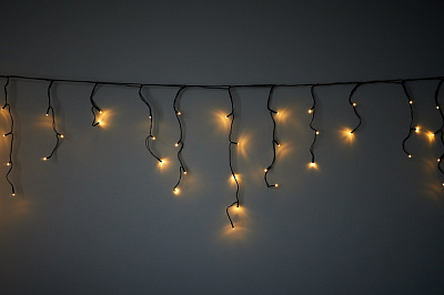 Гирлянда светодиодная Бахрома, 9,9 м, 234 л, теплый белый 234 ламп 10 м