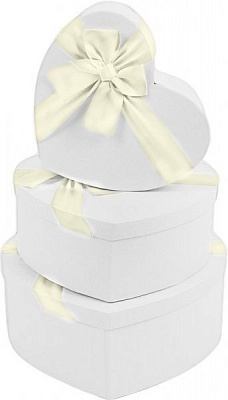 Коробка подарункова Серце біле з бантиком 3365-2 26.8x23.8x10.3 см