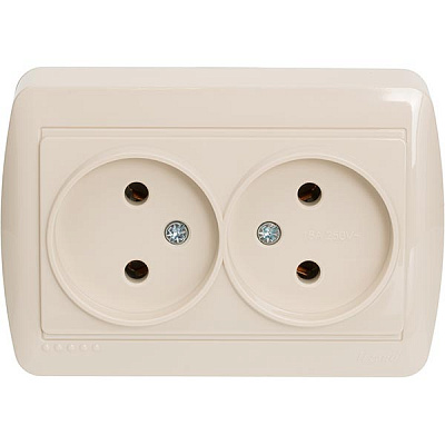Розетка подвійна без заземлення Lezard Demet 16 А 250 В без шторок кремовий 711-0300-128
