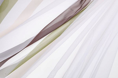 Тканина тюлева смужки на сітці 300 см кремова