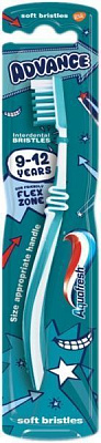 Зубная щетка Aquafresh Эдванс мягкая 1 шт.