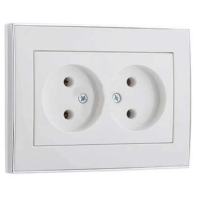 Розетка двойная без заземления Lezard Rain без шторок белый с хромированной вставкой 703-0225-128B