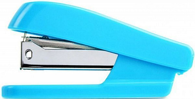 Степлер №24 20 аркушів синій Deli