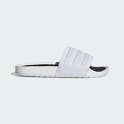 Шлепанцы Adidas ADILETTE BOOST EG1909 р. UK 5 белый