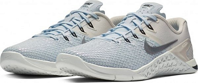 Кросівки Nike WMNS METCON 4 XD MTLC AV2252-400 р.7 блакитний