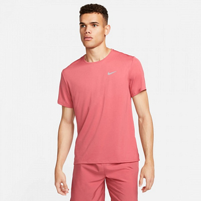 Футболка Nike M NK DF UV MILER SS DV9315-655 р.XL червоний