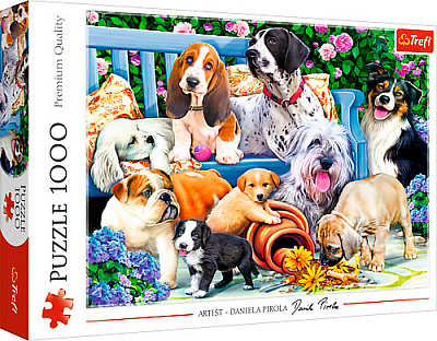 Пазлы Trefl Собаки в саду 10556