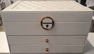 Скриня для прикрас Ningbo Royal Chic 23x17x13 біла