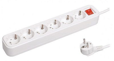 Удлинитель с выключателем IEK Classic с заземлением 6 гн. белый 5 м WYP11-16-06-05-ZK 