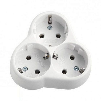 Розетка потрійна із заземленням без шторок без кришки білий 90304000