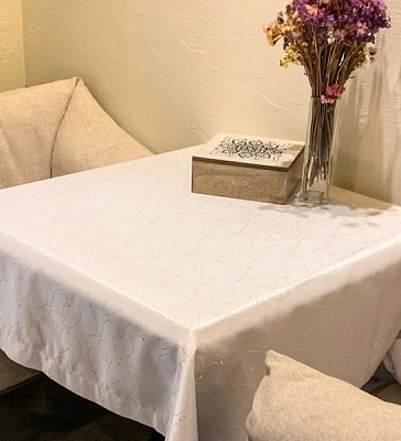 Скатерть Jaquard 3-666 водоотталкивающая 150x180 см белый ITA Dream 