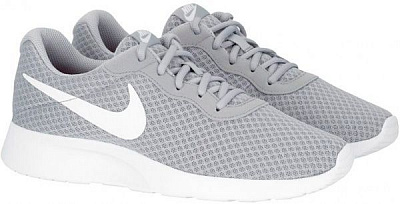 Кроссовки Nike TANJUN 812654-010 р.12,5 серый