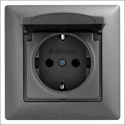 Розетка з кришкою із заземленням Gunsan Visage IP20 темно-сірий металік VS 28 17 117