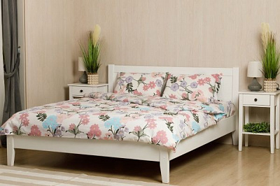 Комплект постельного белья Большие цветы 1,5 белый с рисунком Rigel 