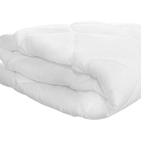 Ковдра всесезонна 200x220 см FAM' HOME білий