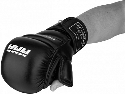 Рукавички для MMA PowerPlay 3026 р. L 4oz чорний
