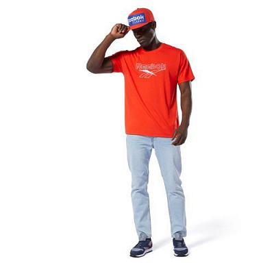 Футболка Reebok CL V UNISEX TEE DT8243 M червоний