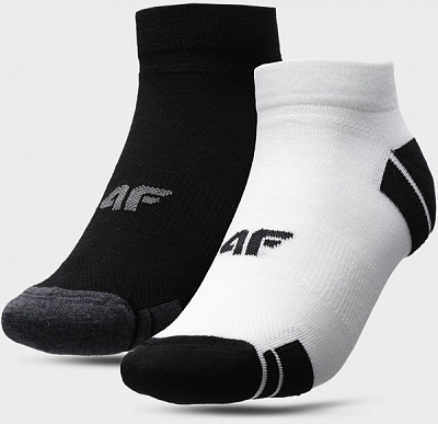 Носки 4F SOCKS SOM002 H4Z22-SOM002-90S р.39-42 черно-белый