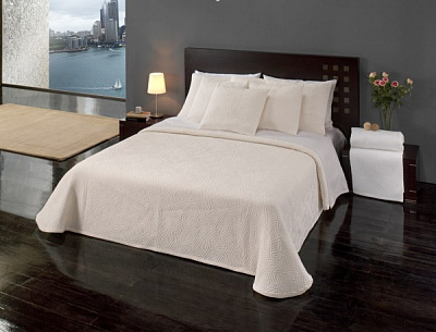 Покрывало Calvin 160x220 см La Nuit молочный 