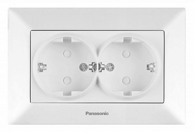 Розетка подвійна із заземленням Panasonic Arkedia Slim зі шторками білий 480200229