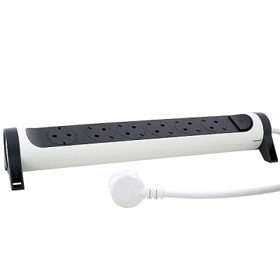 Удлинитель Legrand премиум 6х2К+З с заземлением 6 гн. бело-черный 3 м 694539 