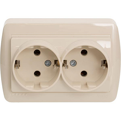 Розетка подвійна із заземленням Lezard Demet 16 А 250 В без шторок кремовий 711-0300-127