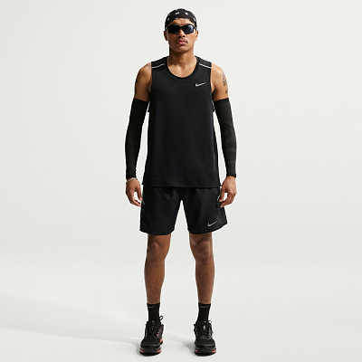 Шорты Nike M NK DF MILER 7BF SHORT IF2070-010 р. 2XL черный