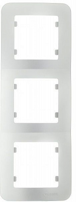 Рамка трехместная Makel Lillium Natural вертикальная серебристый