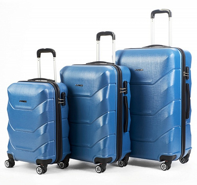 Чемодан 70 л голубой MCS V300 на 4 колесах M 24